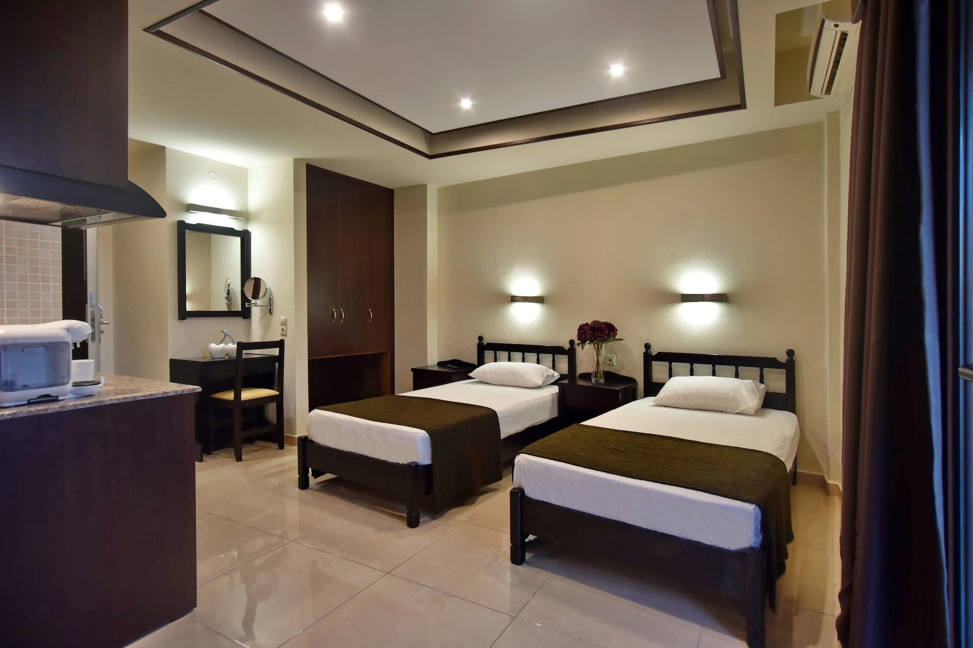 24 Seven Boutique Hotel Малиа Екстериор снимка