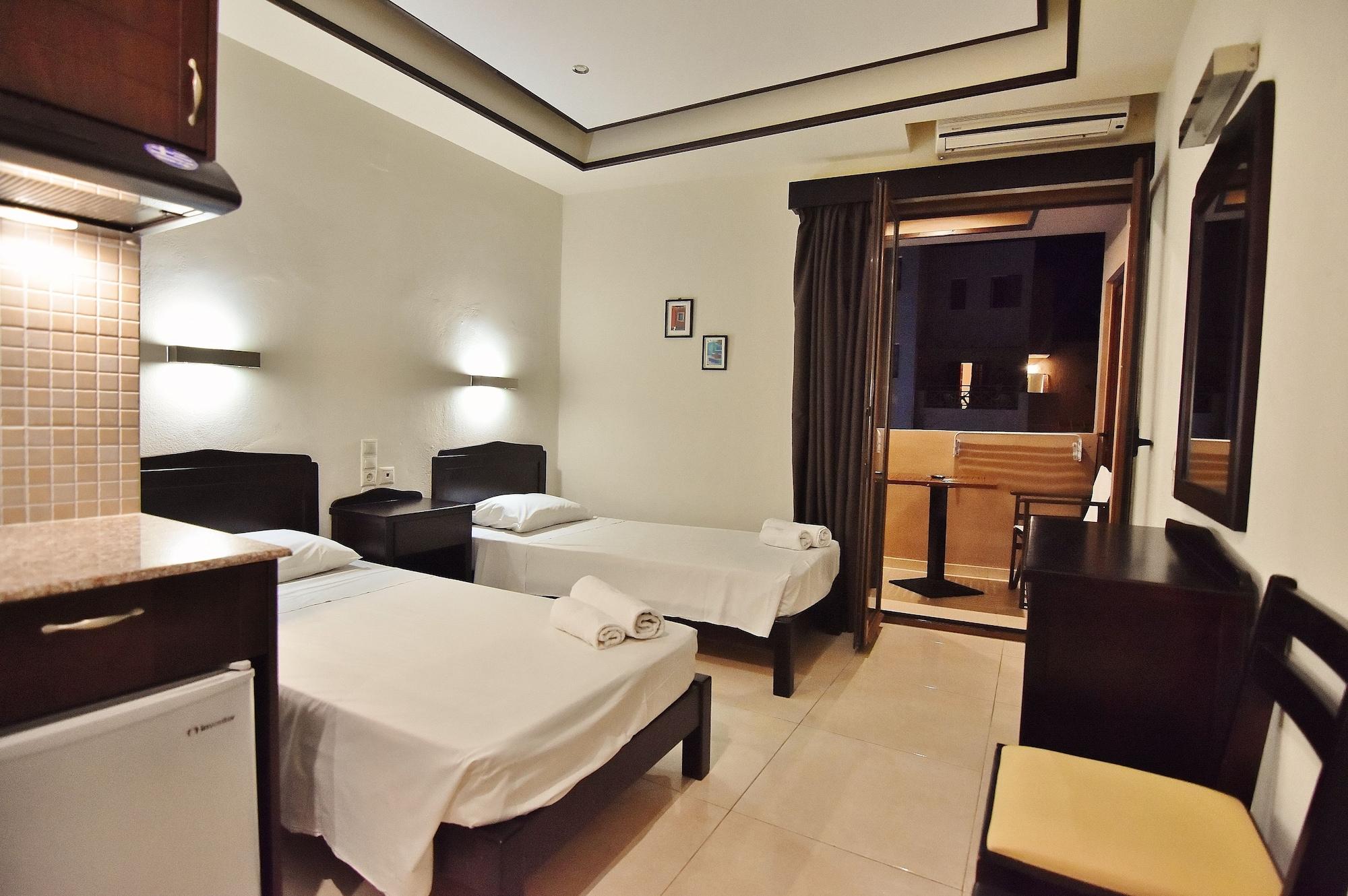 24 Seven Boutique Hotel Малиа Екстериор снимка