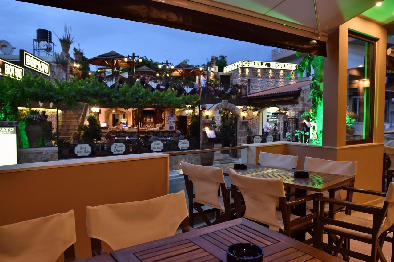 24 Seven Boutique Hotel Малиа Екстериор снимка