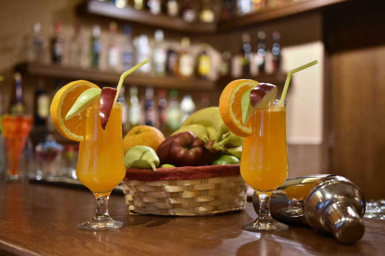 24 Seven Boutique Hotel Малиа Екстериор снимка