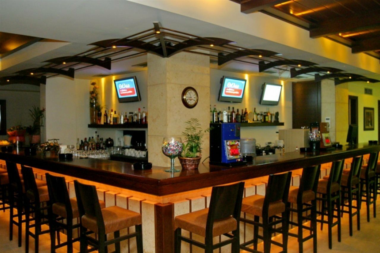 24 Seven Boutique Hotel Малиа Екстериор снимка