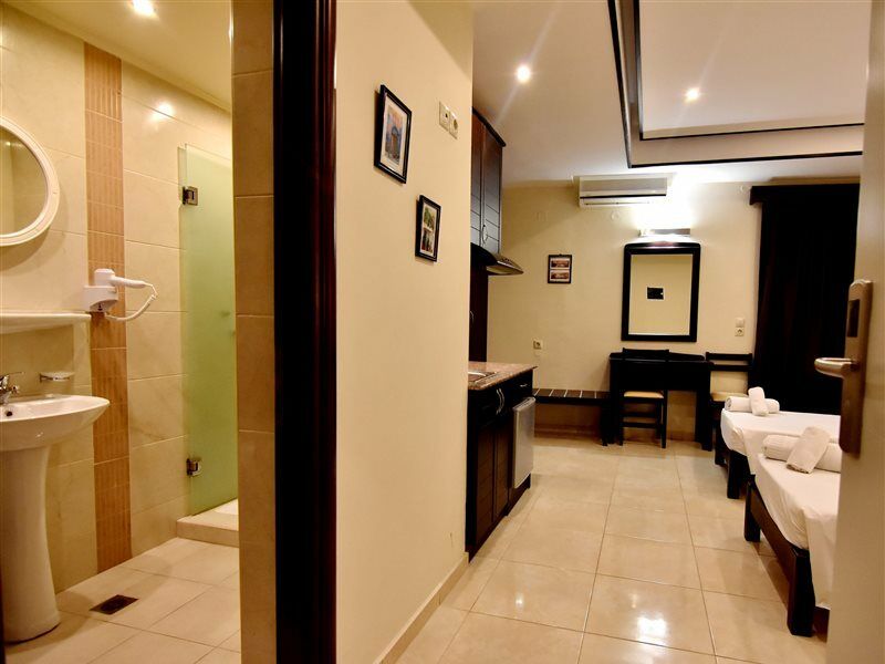24 Seven Boutique Hotel Малиа Екстериор снимка